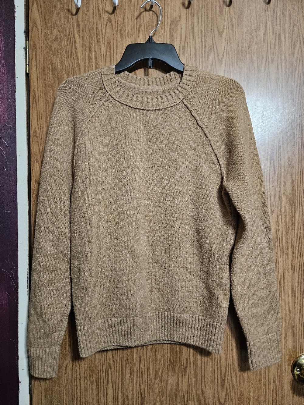 abercrombie and fitch Womens Tan Boho Earthy Crew Neck Knit Sweater Size XS! - Picture 1 of 5